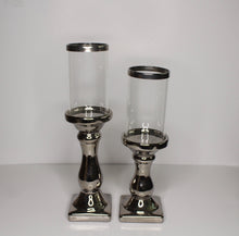 Load image into Gallery viewer, Silver Pedestal Candle Holder Set