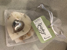 Load image into Gallery viewer, Heart Sachet