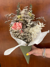 Load image into Gallery viewer, Boho Bouquet
