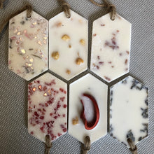 Cargar imagen en el visor de la galería, Wax Sachet