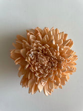 Load image into Gallery viewer, Wood Sola Flowers
