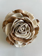 Load image into Gallery viewer, Wood Sola Flowers
