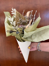 Load image into Gallery viewer, Boho Bouquet
