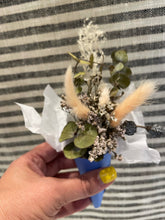 Cargar imagen en el visor de la galería, Mini Bouquet
