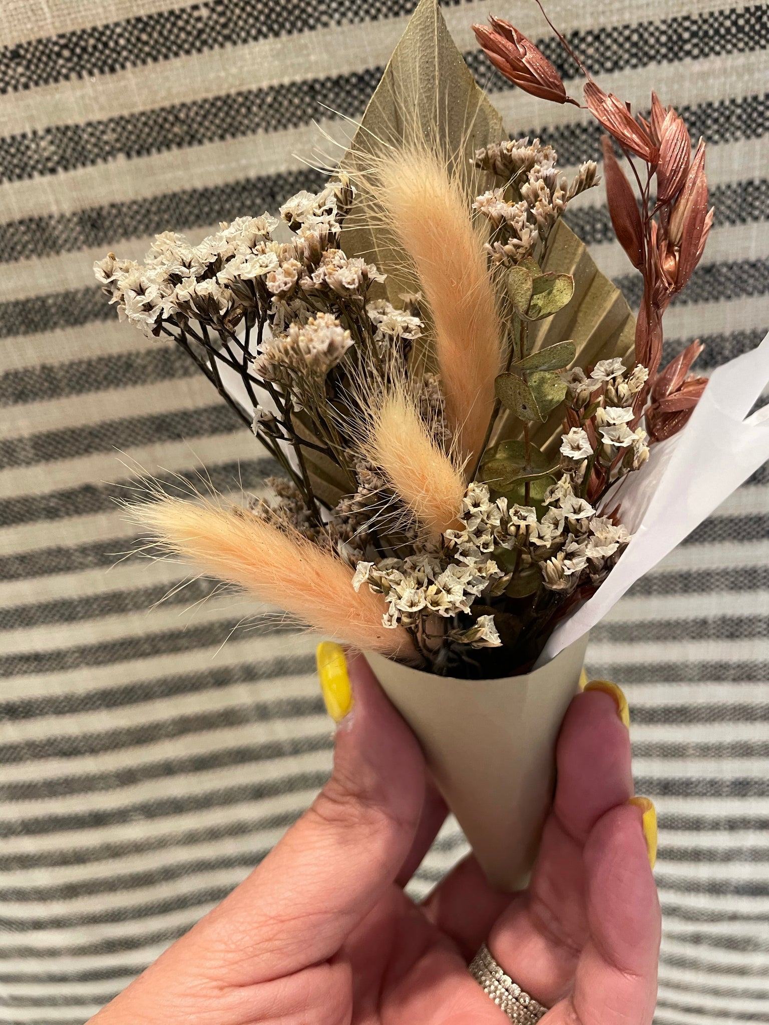 Mini Bouquet – Identity Candles
